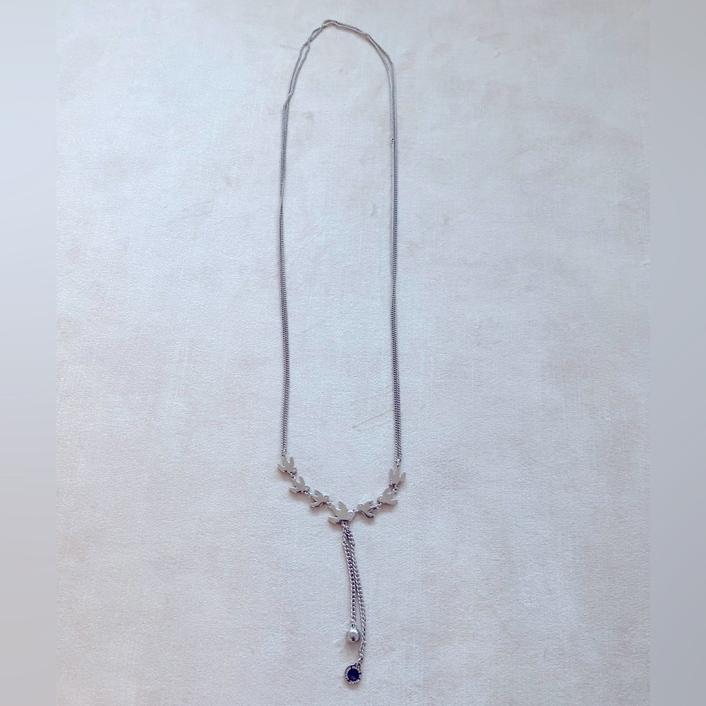 MARC by MARC JACOBS -Rare- Birds Long Necklace EUC Silver Color with Crystals - Picture 3 of 5